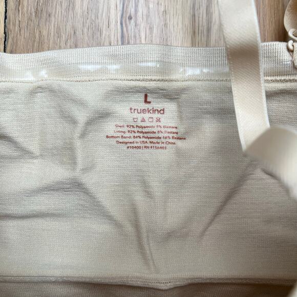 NEW Truekind Women's L Convertible Strapless Bandeau Bra Beige Nude Adhesive - Picture 5 of 9